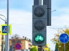 В Липецке на Плеханова появились светофоры для велосипедистов 
