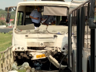 Причину аварии с двумя автобусами на Катукова установят в суде