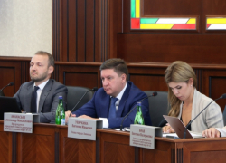 Липецкие депутаты выделили 14,3 миллиона рублей на содержание нового департамента городской администрации