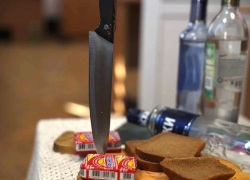 Уроженец Липецкой области зарезал собутыльника кухонным ножом