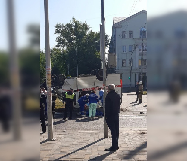 В аварии на площади Франценюка в Липецке погиб фельдшер