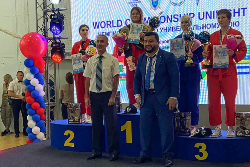 Две уроженки Липецка победили на чемпионате мира по универсальному бою 